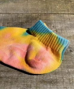 RoToTo Organic Cotton Tie Dye Ankle Socks Blue Pink Yellow