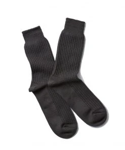 RoToTo Dark Grey Cotton Waffle Crew Socks